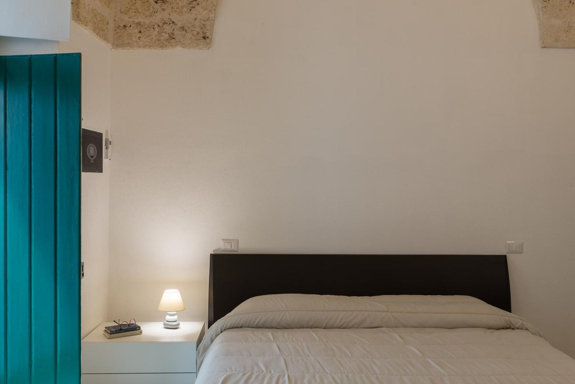 Isabella Apartment By Wonderful Italy Остуни Екстериор снимка